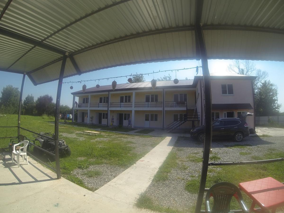 Guest House On Sayat-Nova 7A Alakhadzi Exterior foto
